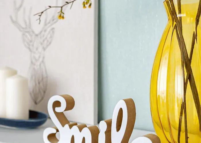 Waterfront Luxury Residence - Paid Parking Option Villa